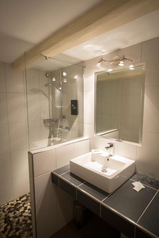 Hôtel Restaurant Les Alisiers - Superior Double Room