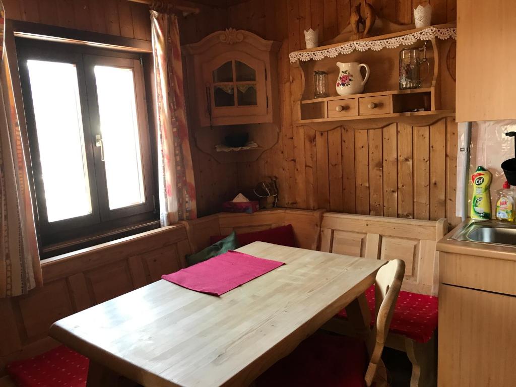 Kuchyň nebo kuchyňský kout v ubytování Reitbauernhof Schartner