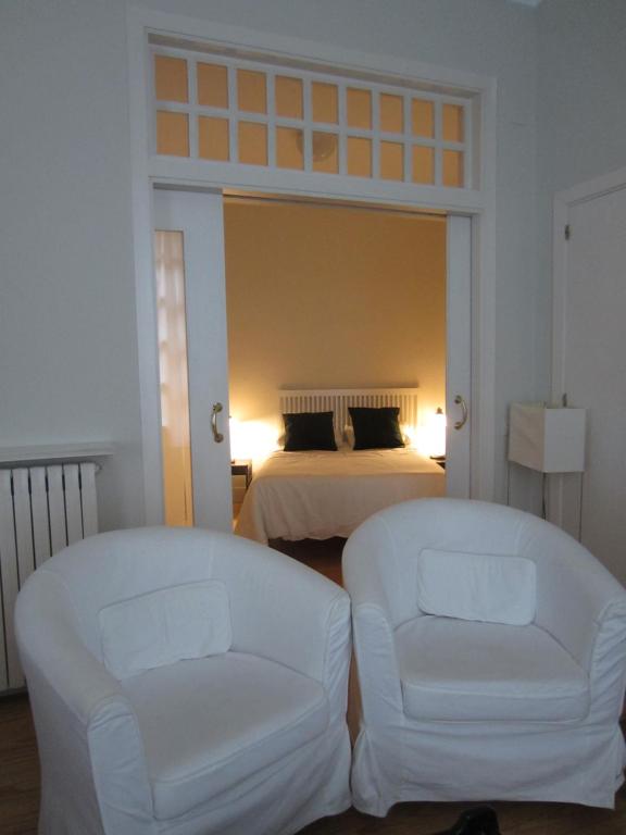 A bed or beds in a room at Ekain