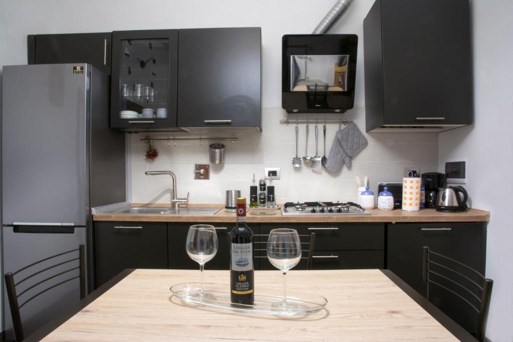 Geppi's Apartments - 14