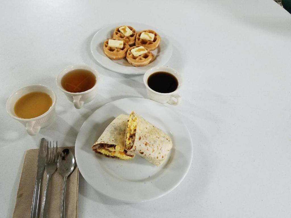 Jídlo v hotelu nebo okolí