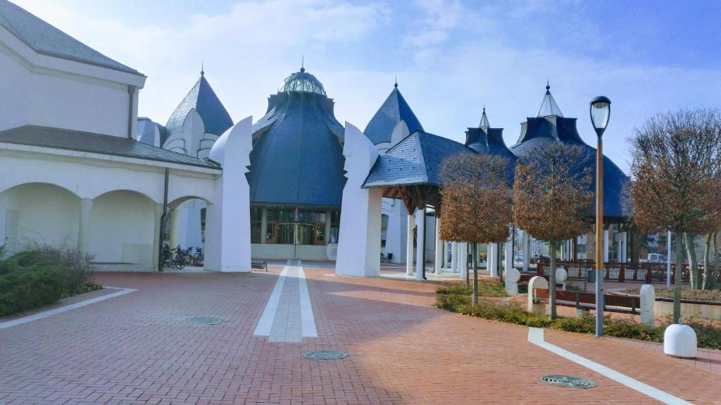 Budynek, w którym mieści się apartament