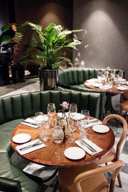 Posezení v ubytování Nobis Hotel Stockholm, a Member of Design Hotels™