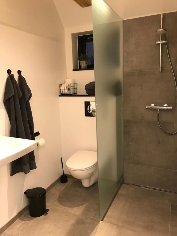 Koupelna v ubytování Gl.Hastrup Guesthouse