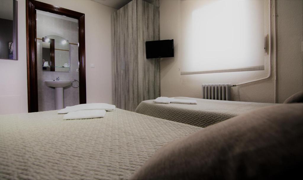 Hotel Restaurante Irubide reservar