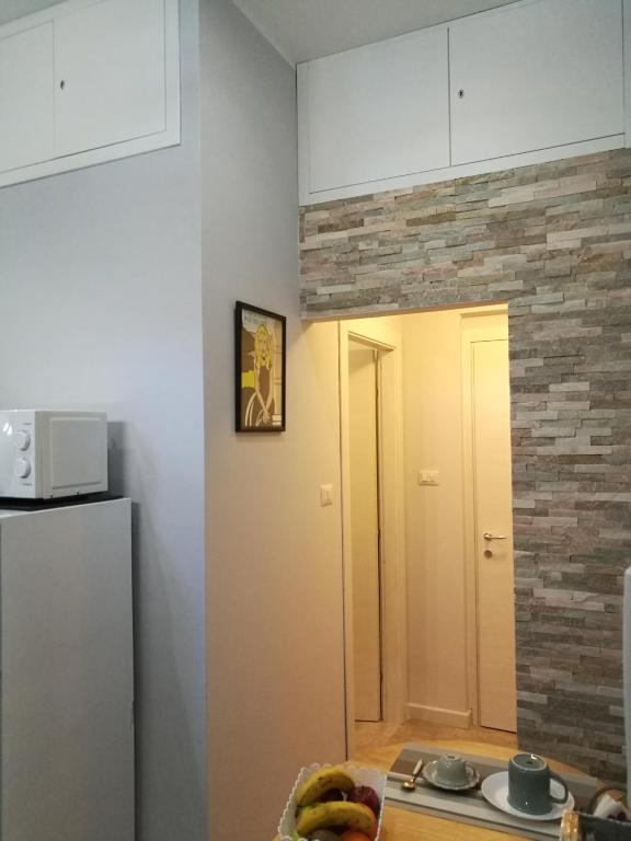 A kitchen or kitchenette at B&B A casa dell'artista