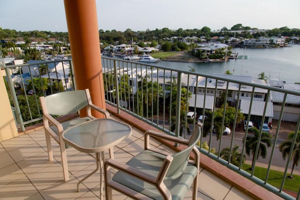 Cullen Bay Resorts - Resim 10