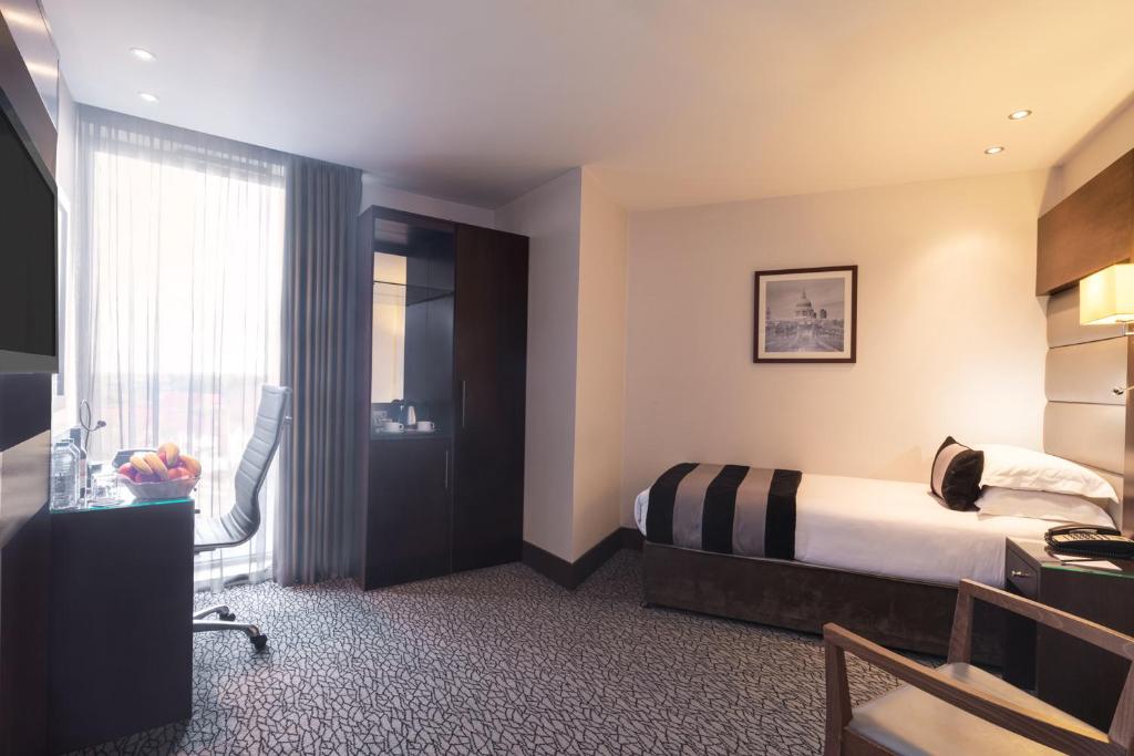 Park Grand Heathrow - 