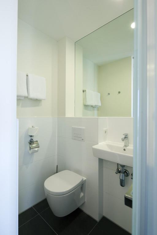 easyHotel The Hague Scheveningen Beach - Resim 19