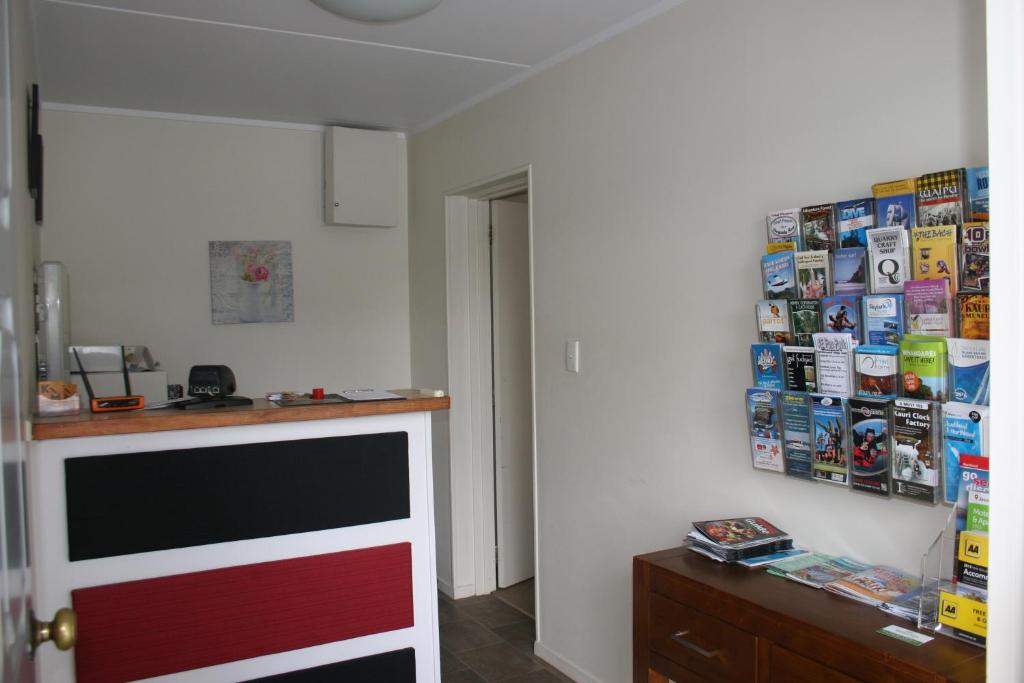 Burgundy Rose Motel - Resim 22