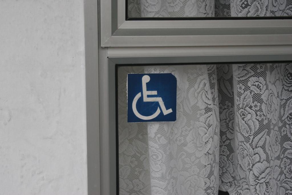 Burgundy Rose Motel - Resim 16