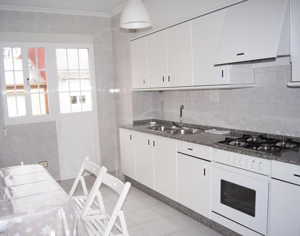 Apartamentos Turísticos Guillermo - 4