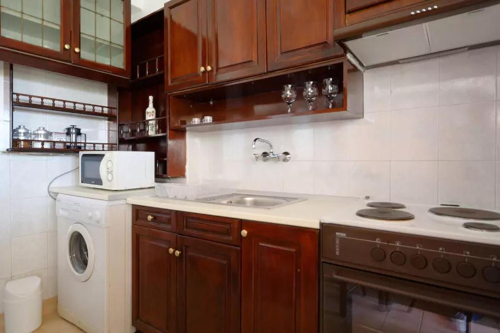 Kuchyňa alebo kuchynka v ubytovaní Helen house