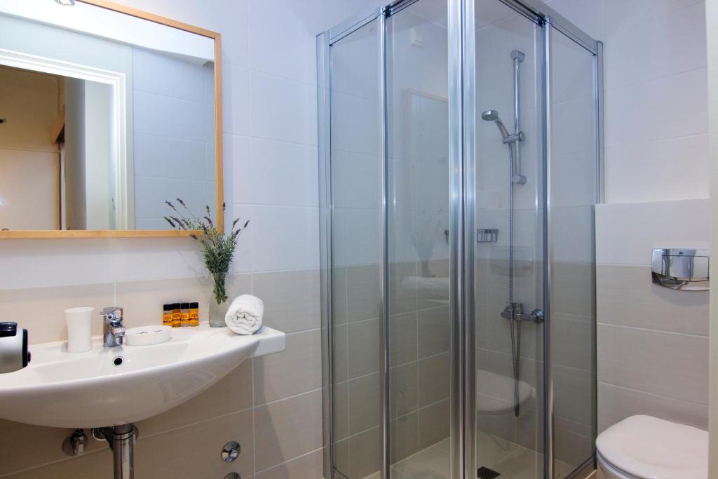 Kúpeľňa v ubytovaní Lefktron Hotel