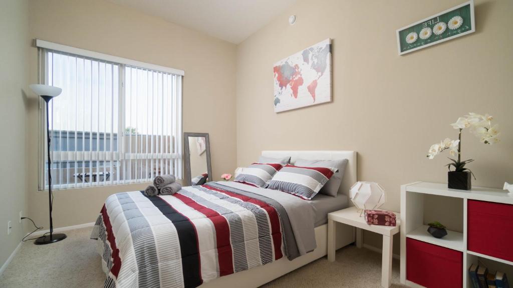 Luxury, Hollywood Walk of Fame - Deluxe Apartment