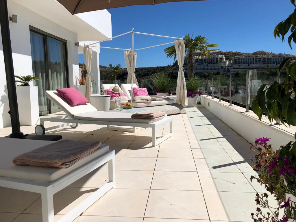 Balkon lub taras w obiekcie Los Flamingos Tee 6