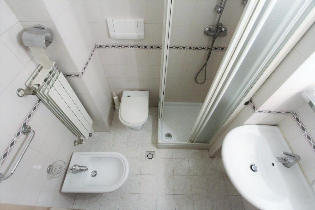 Koupelna v ubytování Hotel Corallo