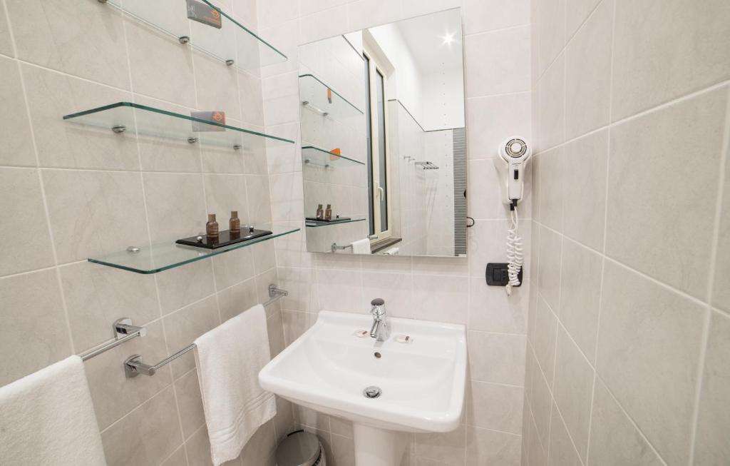 B&B Chiaia 32 - Superior Double Room With Balcony
