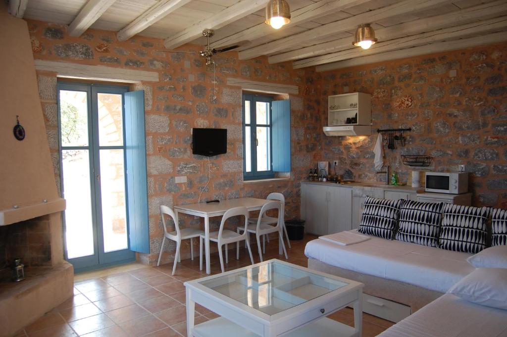 Philothea Guest House Mani Greece - Studio -appartement Met Uitzicht Op Zee