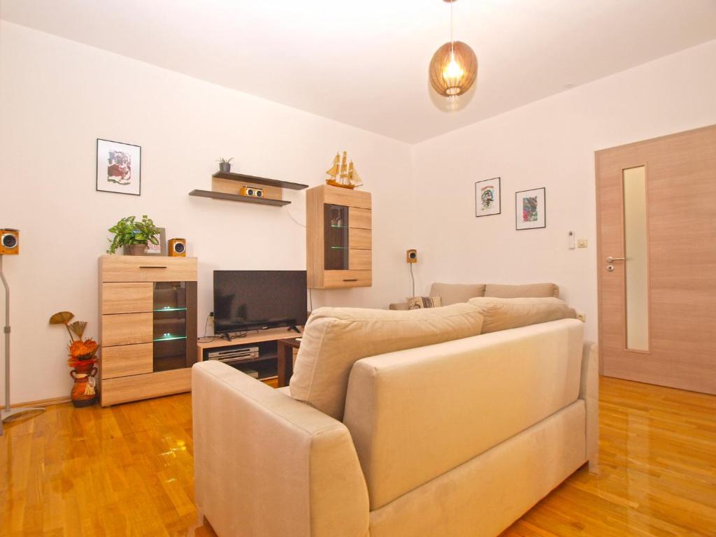 Posedenie v ubytovaní Apartments Stjepan 1573