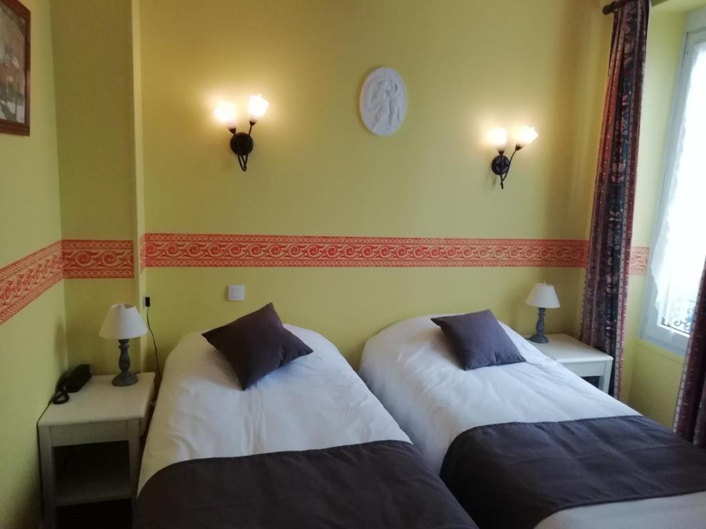 Hostellerie Saint Martin- Logis Hôtel et Restaurant - Habitación Doble