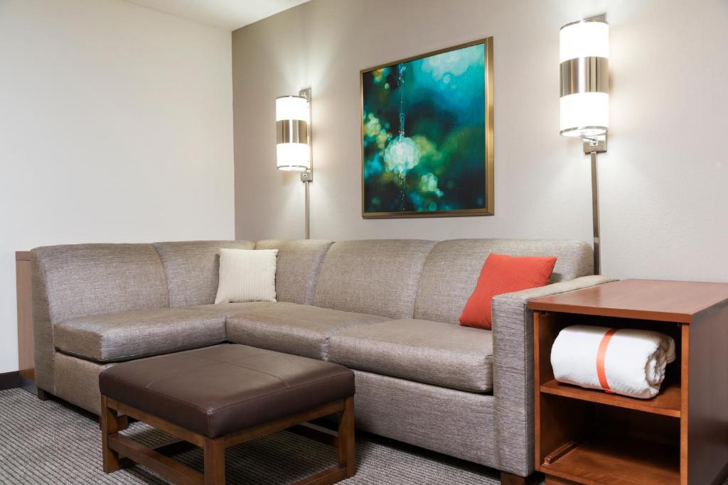 Hyatt Place Lexington - Queen Room With Two Queen Beds And Sofa Bed