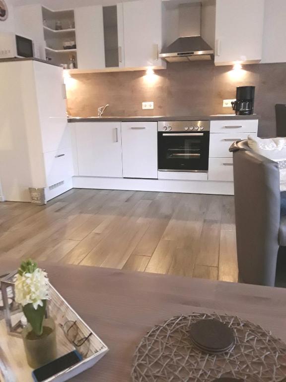 Kuchyň nebo kuchyňský kout v ubytování Nordlicht 25