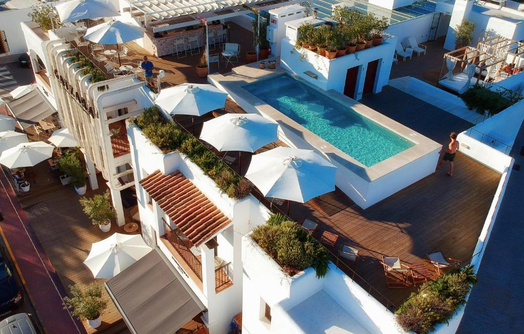 Gatzara Suites Santa Gertrudis, Santa Gertrudis de Fruitera ...