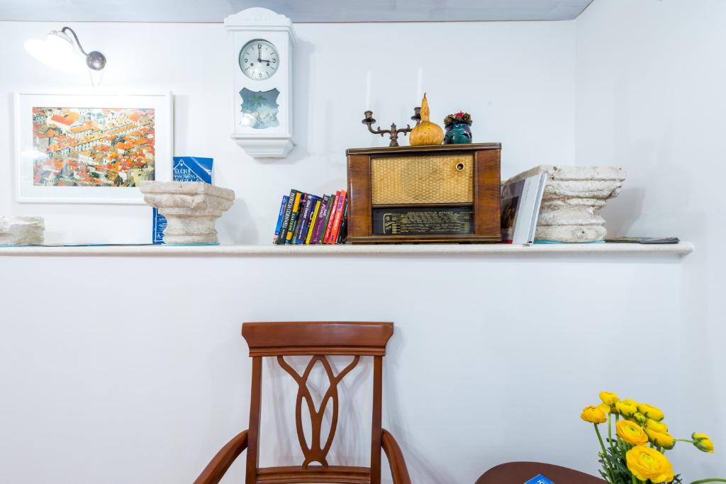 Solis Rooms Old Town - 10