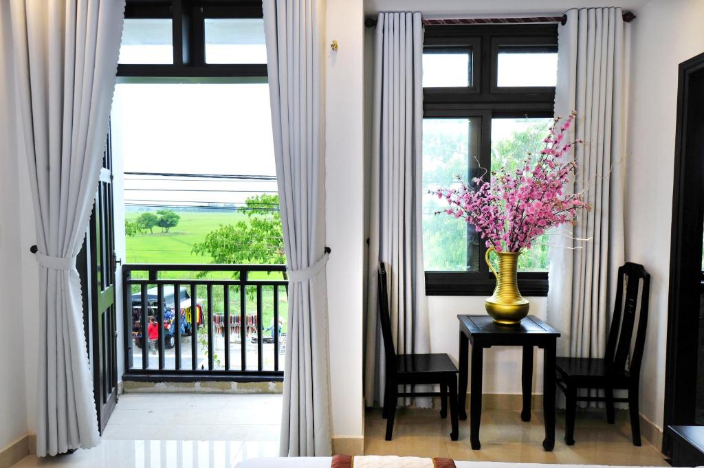 Balkón nebo terasa v ubytování Hoi An Bali Homestay