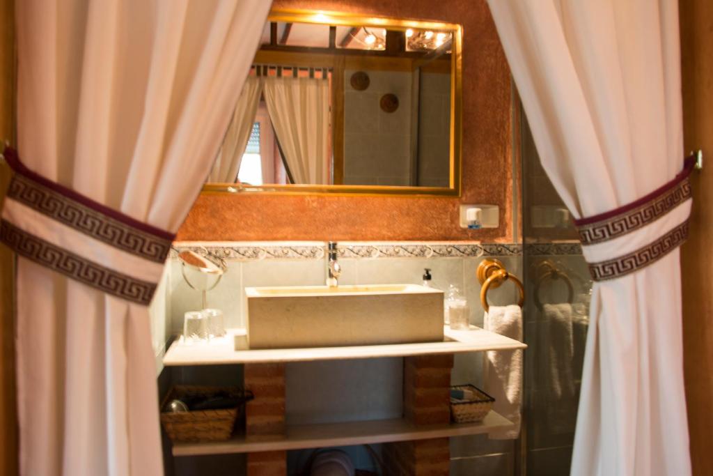 Hotel Rural La Rosa de los Tiempos - 6