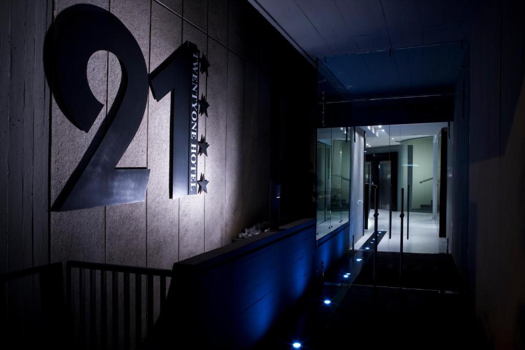 Twentyone Hotel - Resim 20