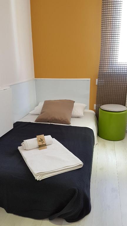 ForumGuestHouse Center Parking - Camera Gemella Con Bagno Privato