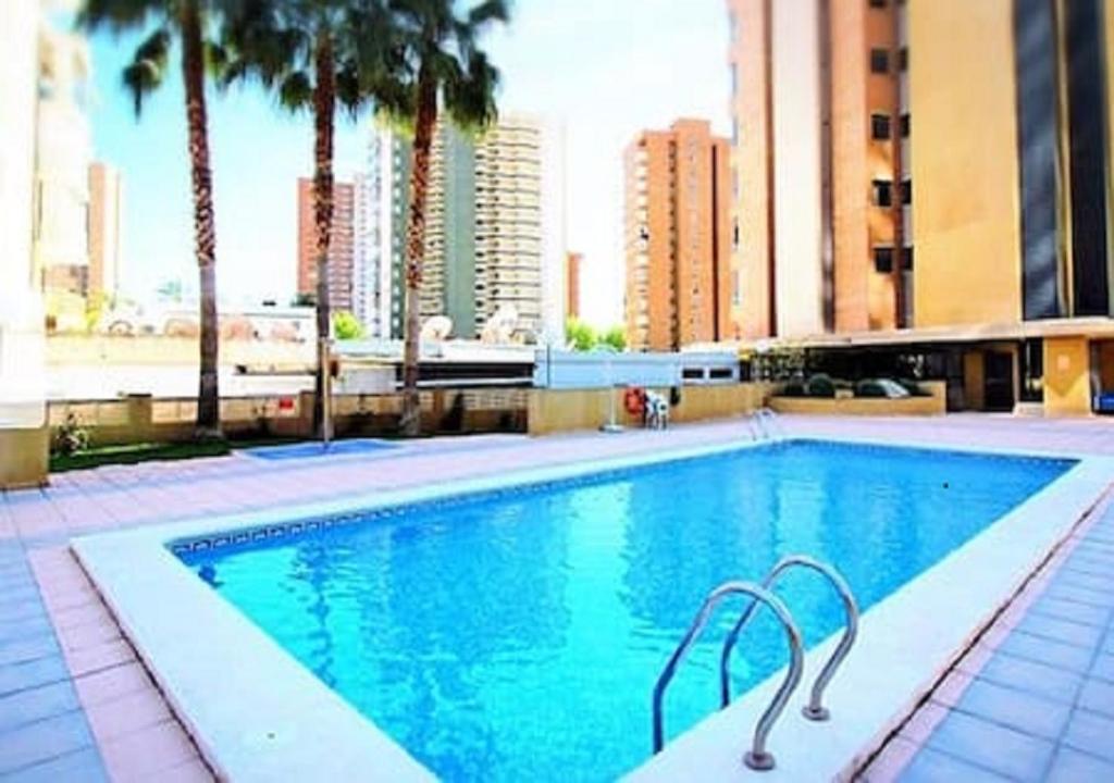 Bazén v ubytování Junto PLAYA, Gemelos 23 con 2 baños Excelente opcion nebo v jeho okolí