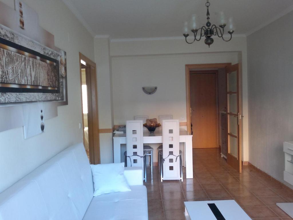 Kuchyň nebo kuchyňský kout v ubytování Apt a Calafell plage