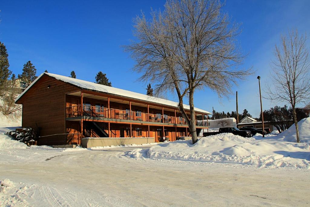 Cariboo Lodge v zimě