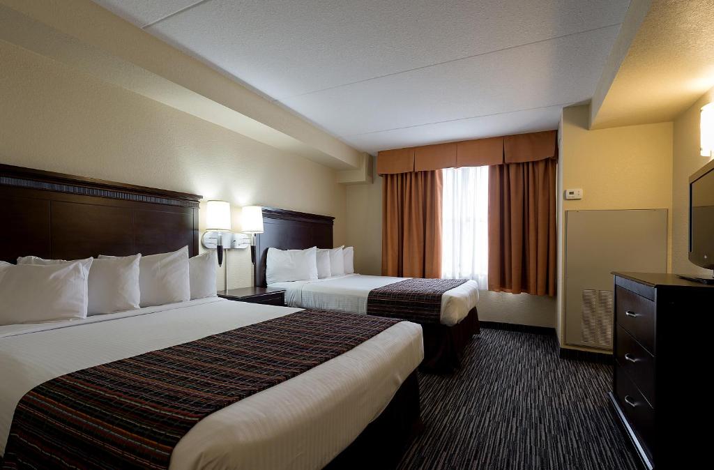 Country Inn & Suites by Radisson, Niagara Falls, ON - Resim 35