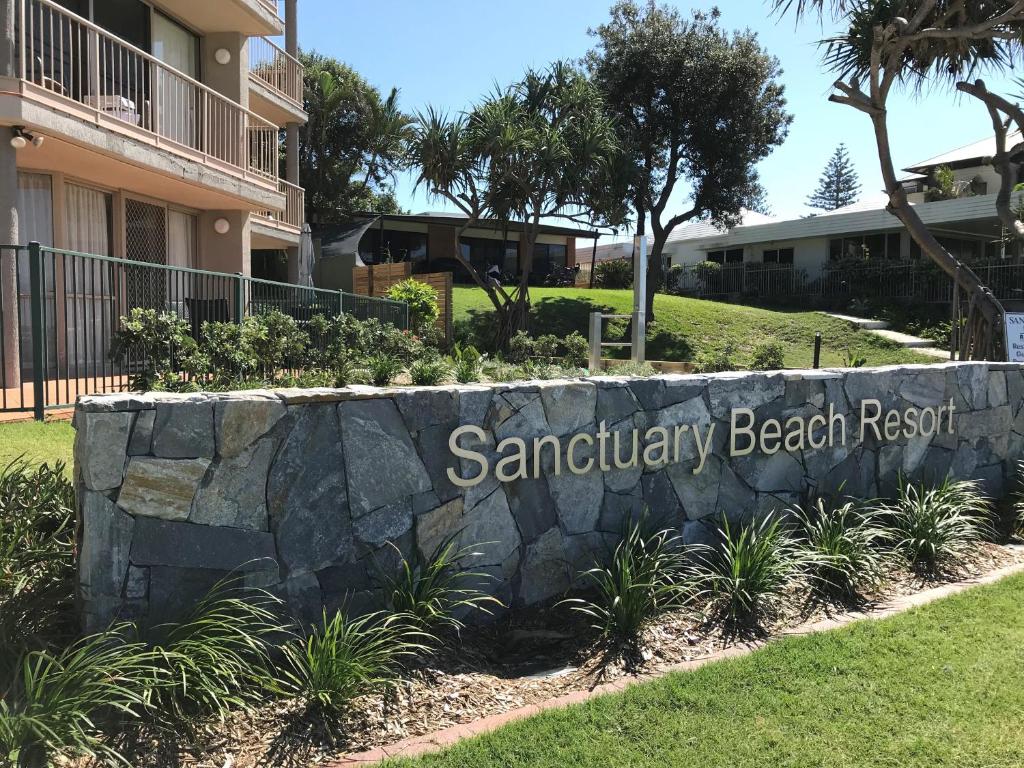 Attractions on the Gold Coast - Sanctuary Beach Resort