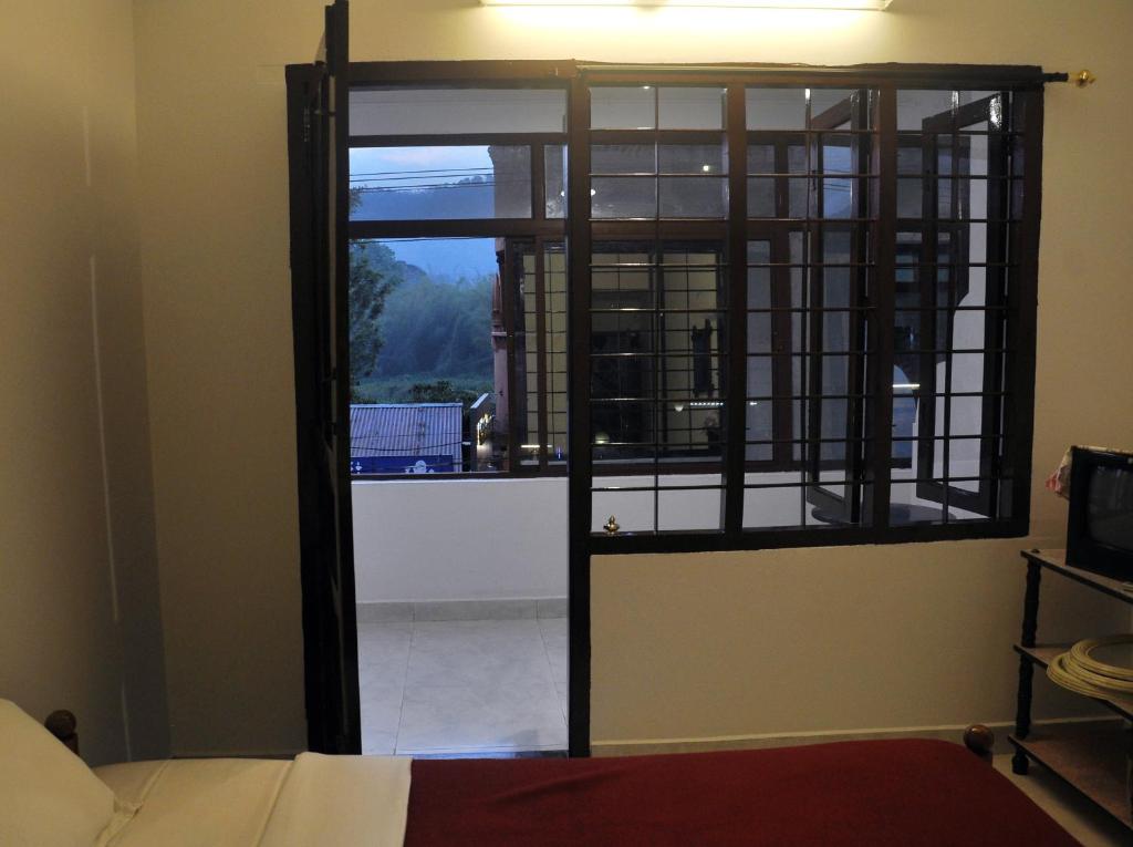 Quadriya Palace - Habitación Doble Con Balcón