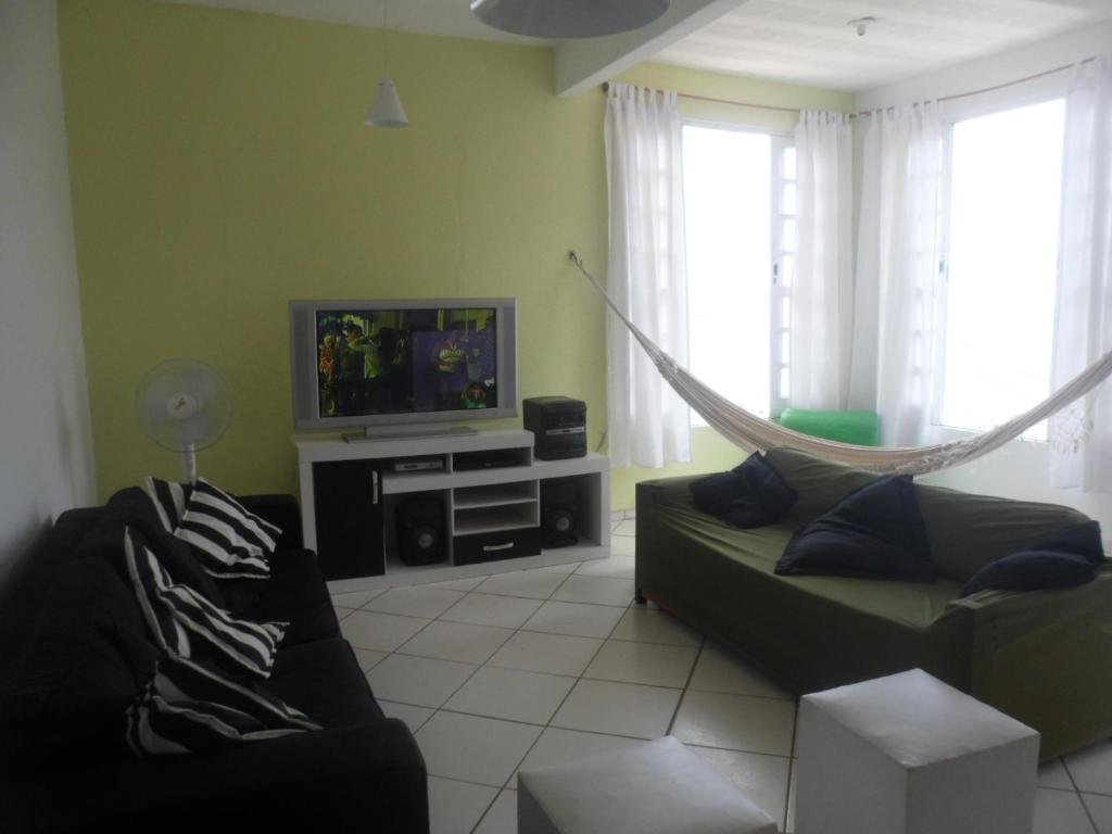  Mar da Babilônia Hostel