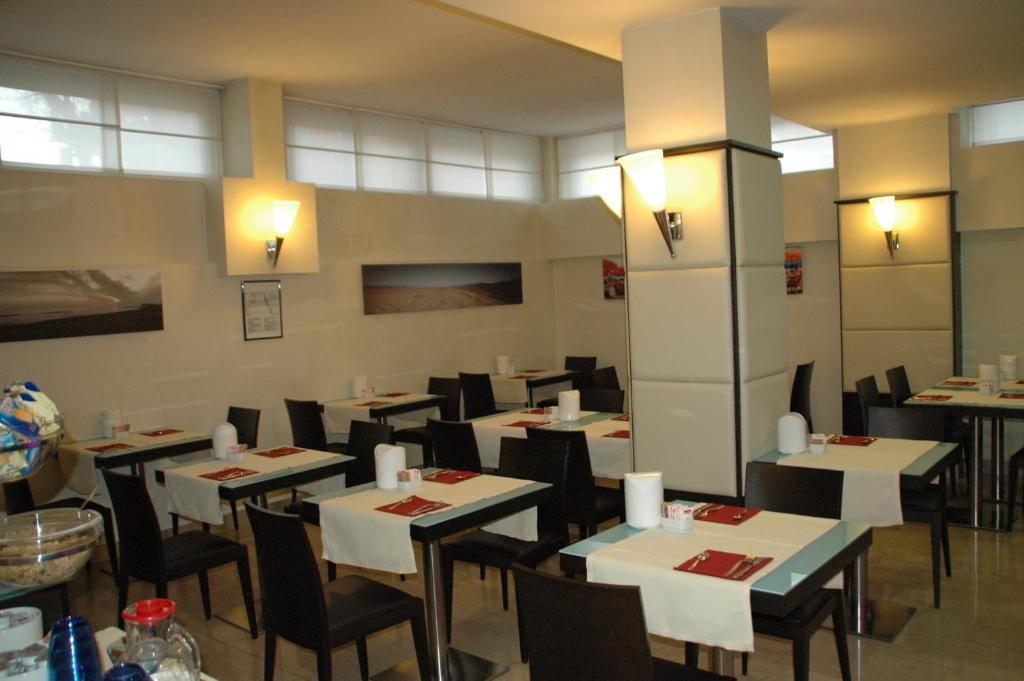 Εστιατόριο ή άλλο μέρος για φαγητό στο Hotel Kristall