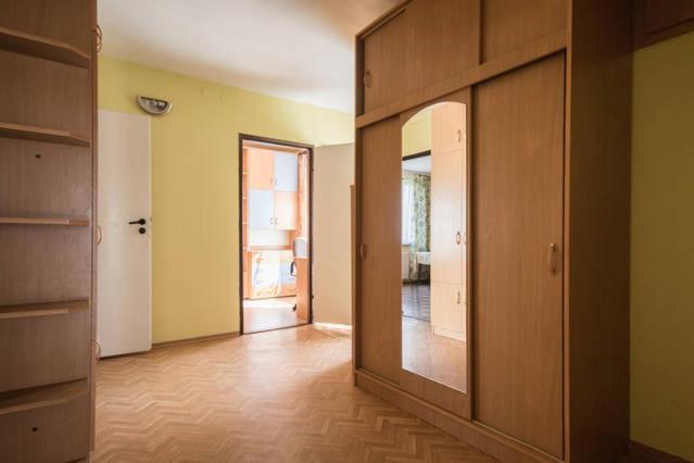 Apartament z 3 sypialniami na wyłączny użytek - Selekcyjna 15 - Three-Bedroom Apartment