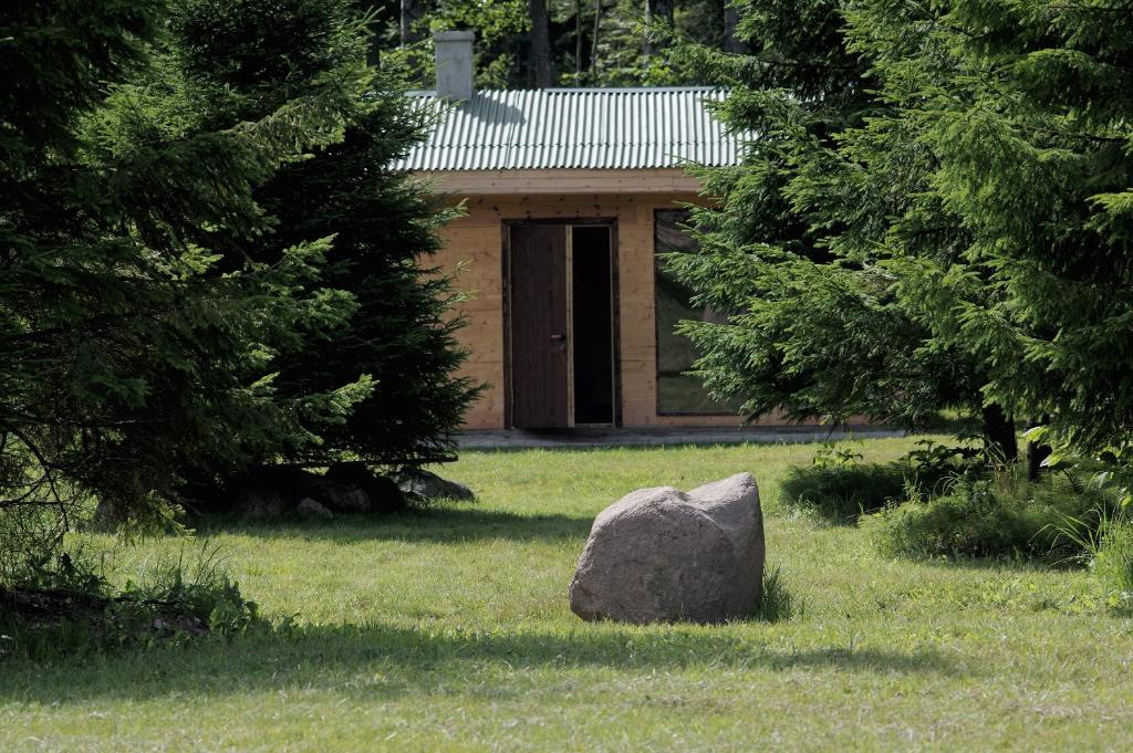 Brīvdienu māja 
