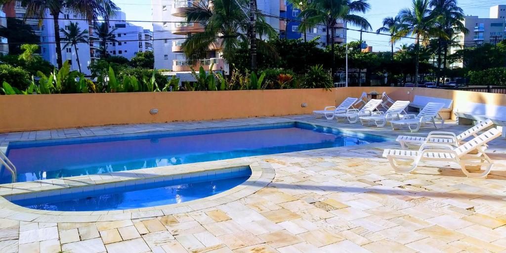  Ap Riviera uma quadra da praia