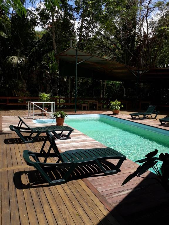 Bazén v ubytování Rainforest Eco Lodge nebo v jeho okolí