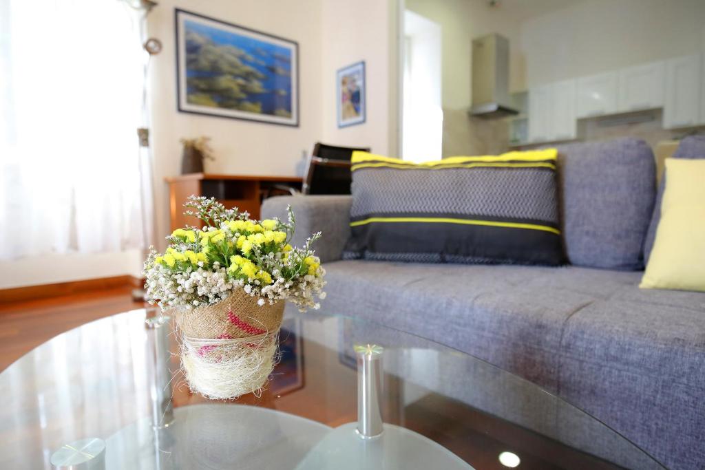 Posedenie v ubytovaní SeaFront Beach Apartment - DIRECTLY AT THE BEACH