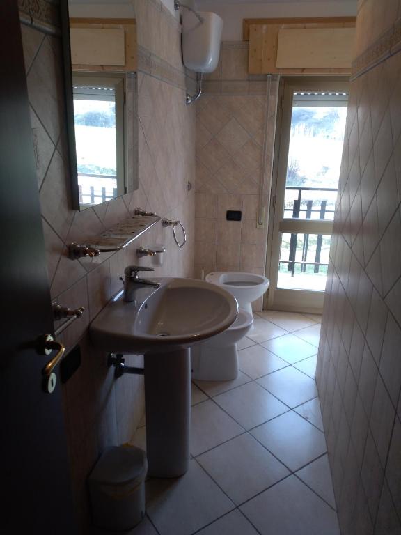 Hotel Grazia Ristorante - Chambre De Luxe (2 Adultes + 1 Enfant)