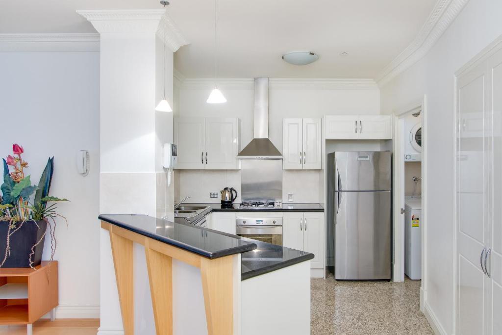 MacArthur Chambers - Resim 45