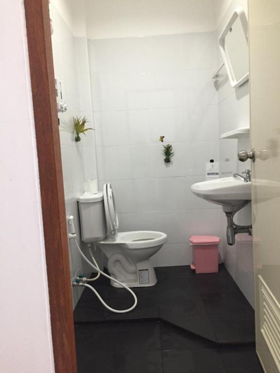 Koupelna v ubytování D Heart Homestay