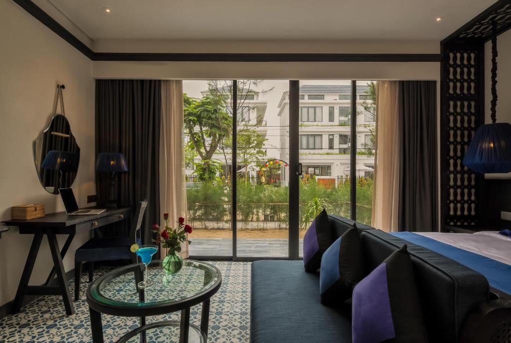 Phòng Deluxe Giường Đôi/2 Giường Đơn Nhìn Ra Thành Phố